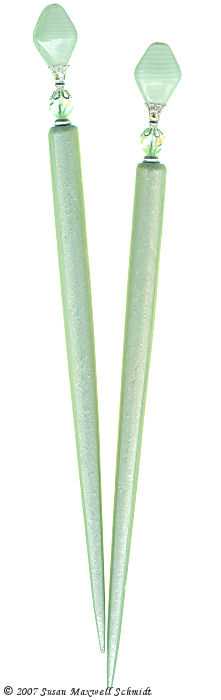 Mint Frappe LongLocks Design - Click to see our hair jewelry catalog!